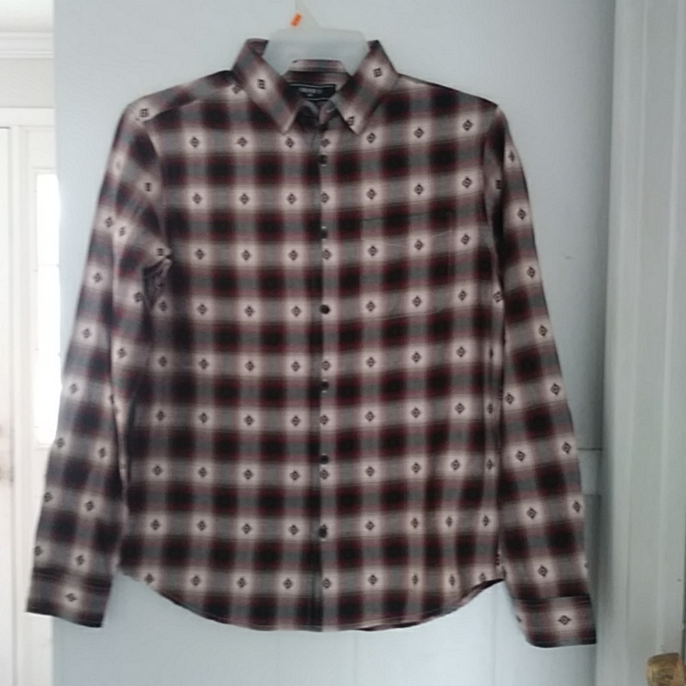 NWT Forever 21 woven taupe burgundy plaid